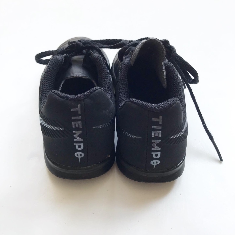 Nike Tiempo legendX7 indoor soccer shoes EUC 12 - Picture 5 of 7